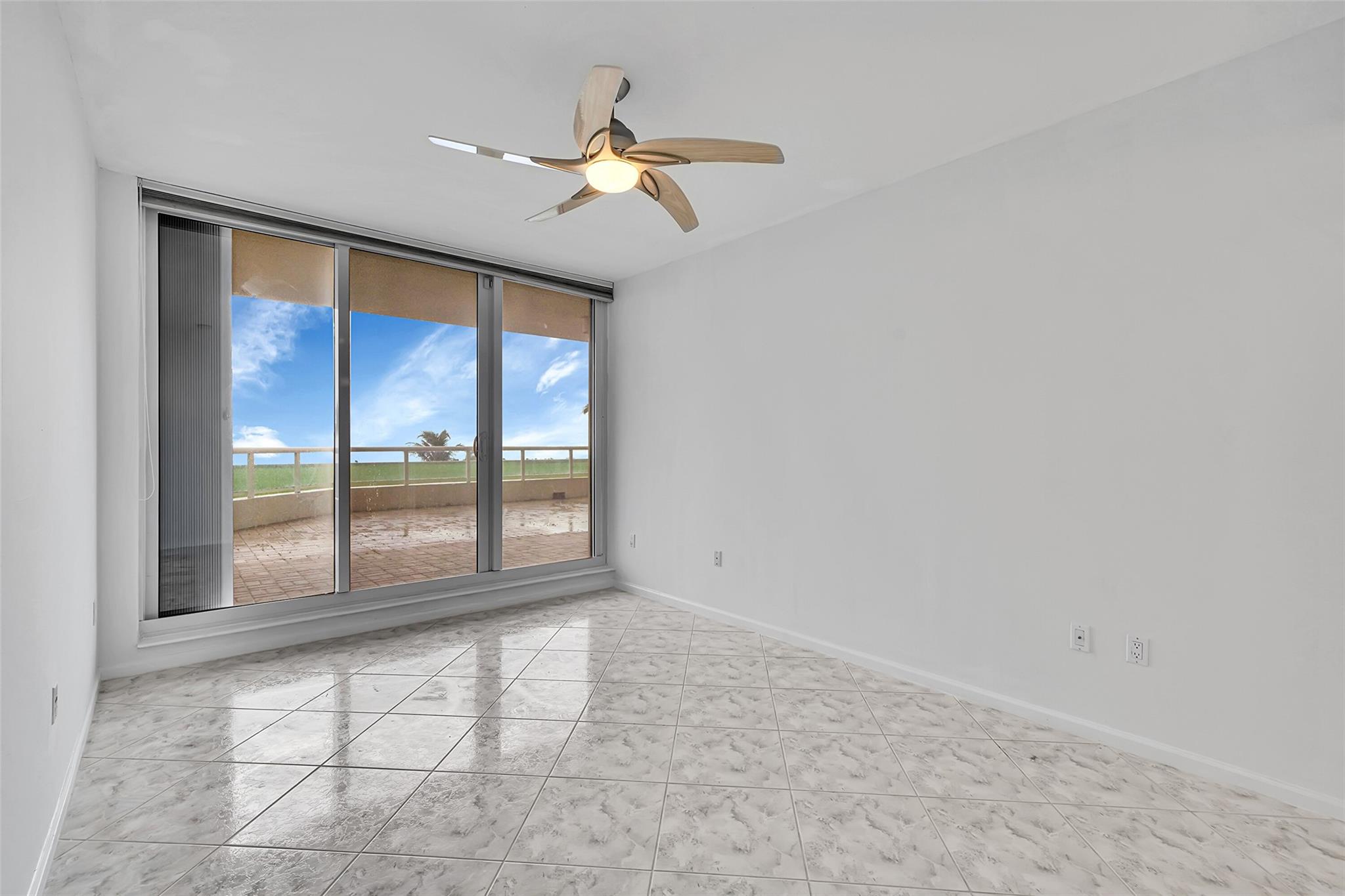 6001 N Ocean Dr #306 Hollywood, FL 33019