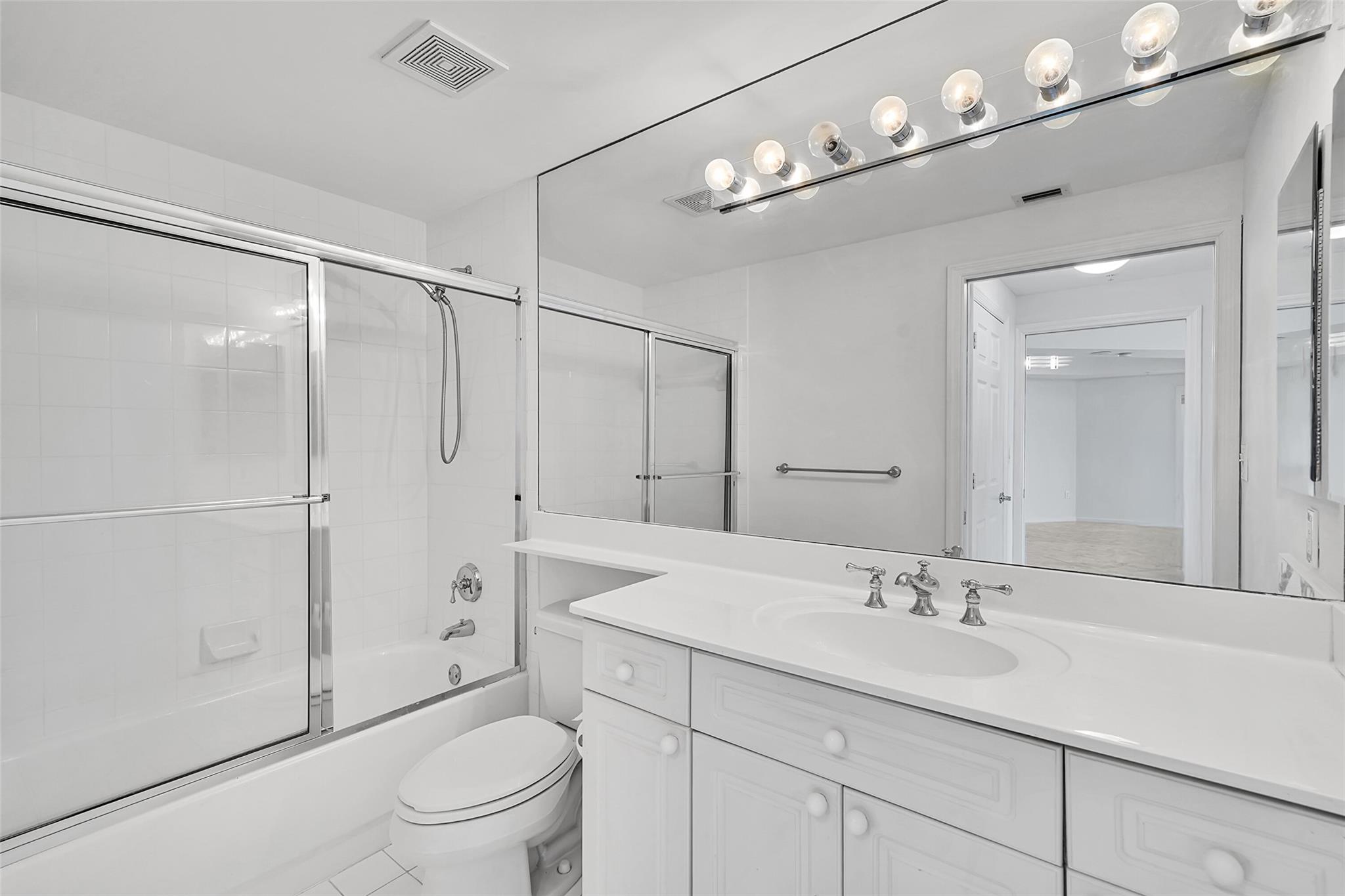 6001 N Ocean Dr #306 Hollywood, FL 33019