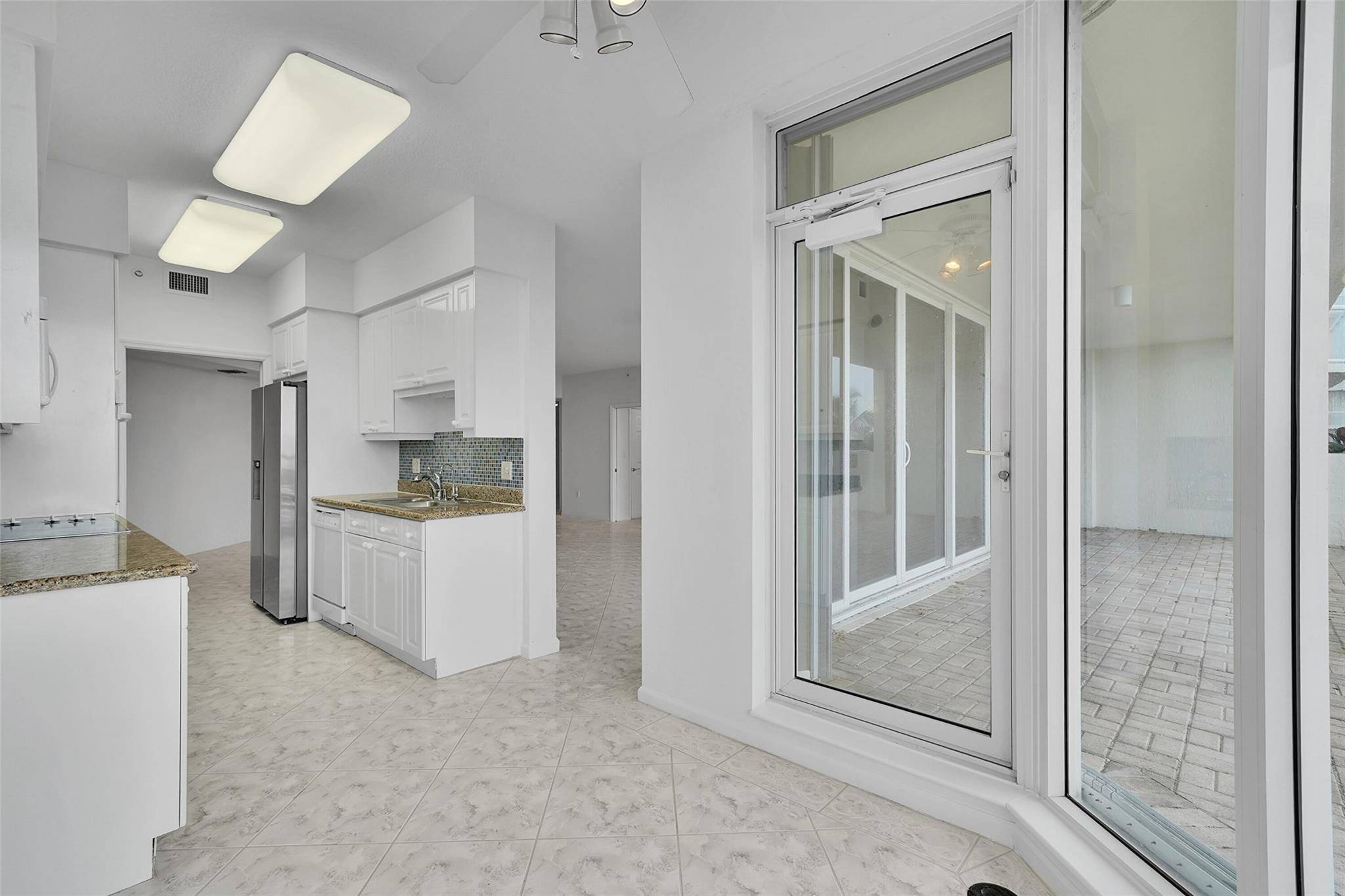 6001 N Ocean Dr #306 Hollywood, FL 33019