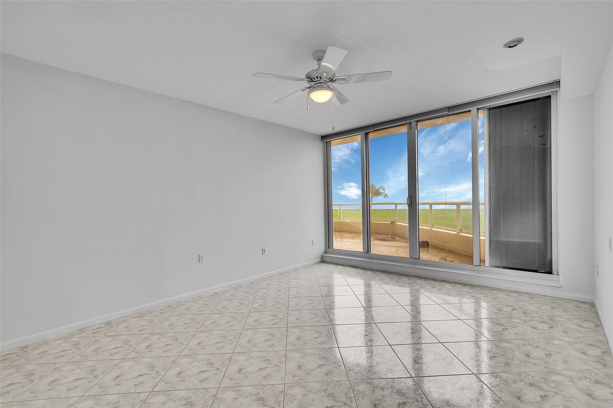 6001 N Ocean Dr #306 Hollywood, FL 33019