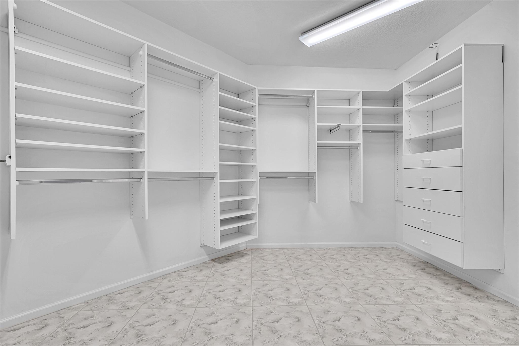 6001 N Ocean Dr #306 Hollywood, FL 33019