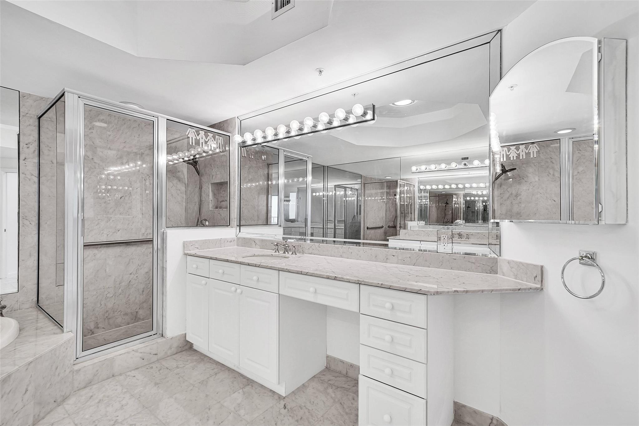 6001 N Ocean Dr #306 Hollywood, FL 33019