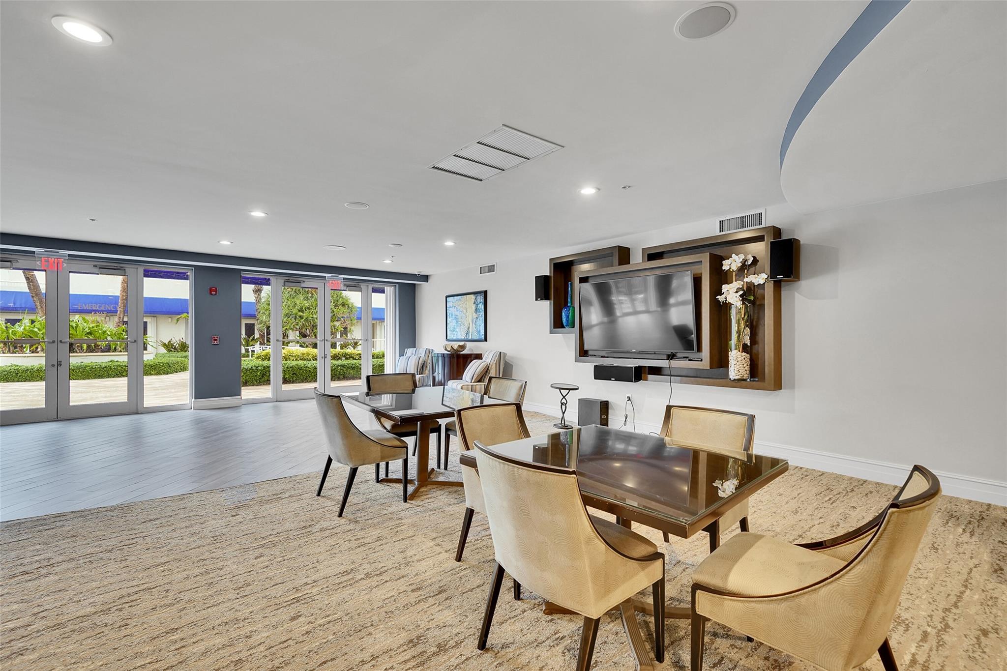 6001 N Ocean Dr #306 Hollywood, FL 33019