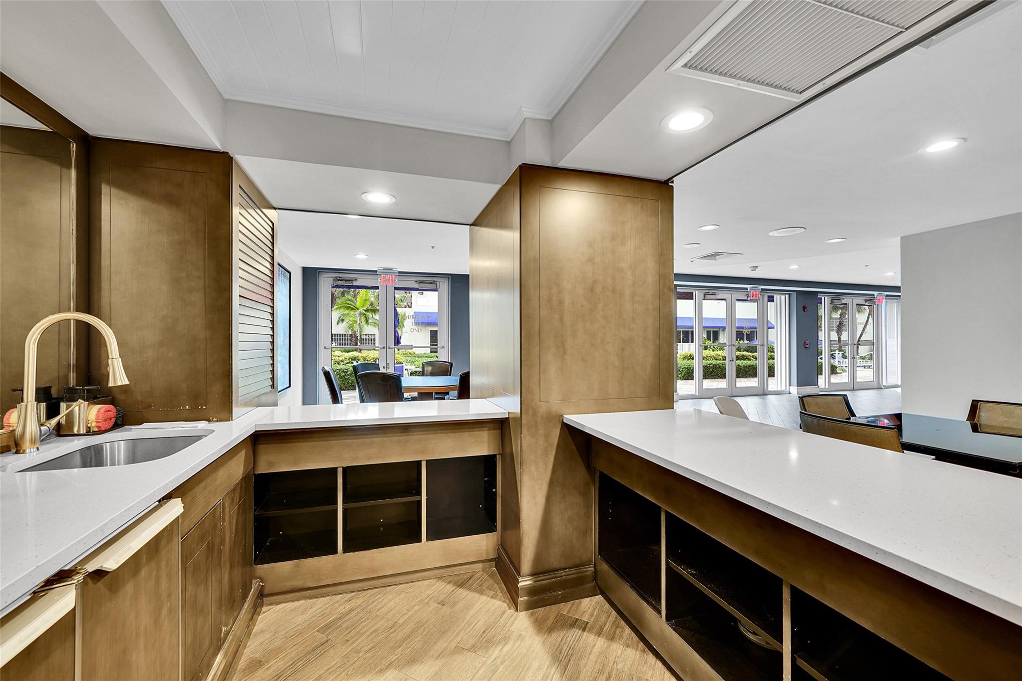 6001 N Ocean Dr #306 Hollywood, FL 33019