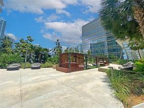 88 SW 7th St #1709
