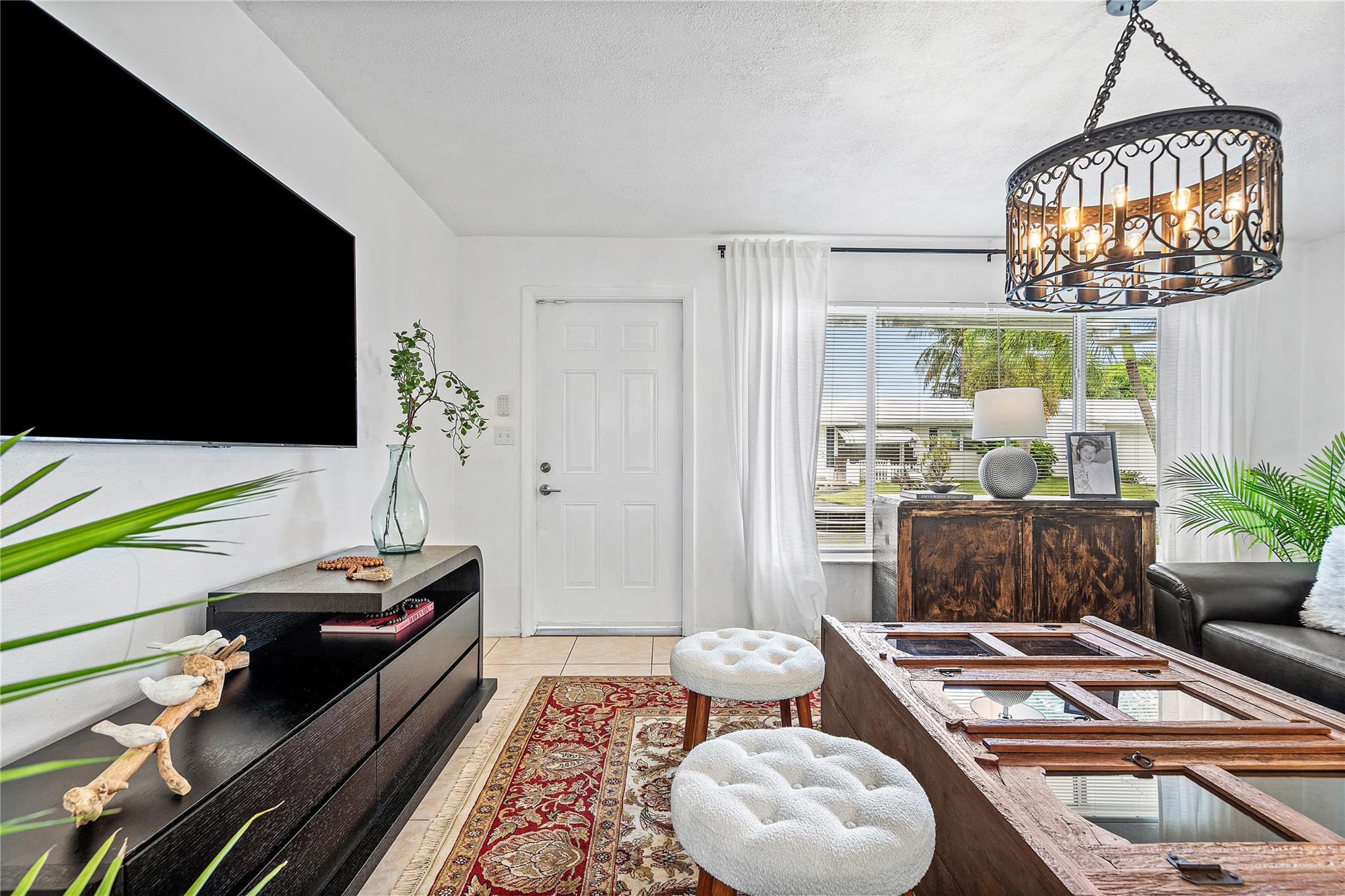 170 NW 27th St