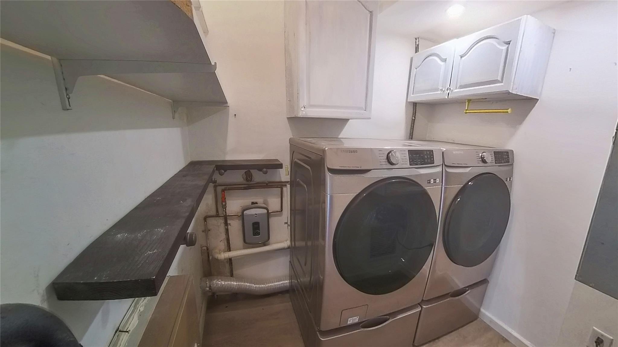 1000 SE 4th St #209 Fort Lauderdale, FL 33301