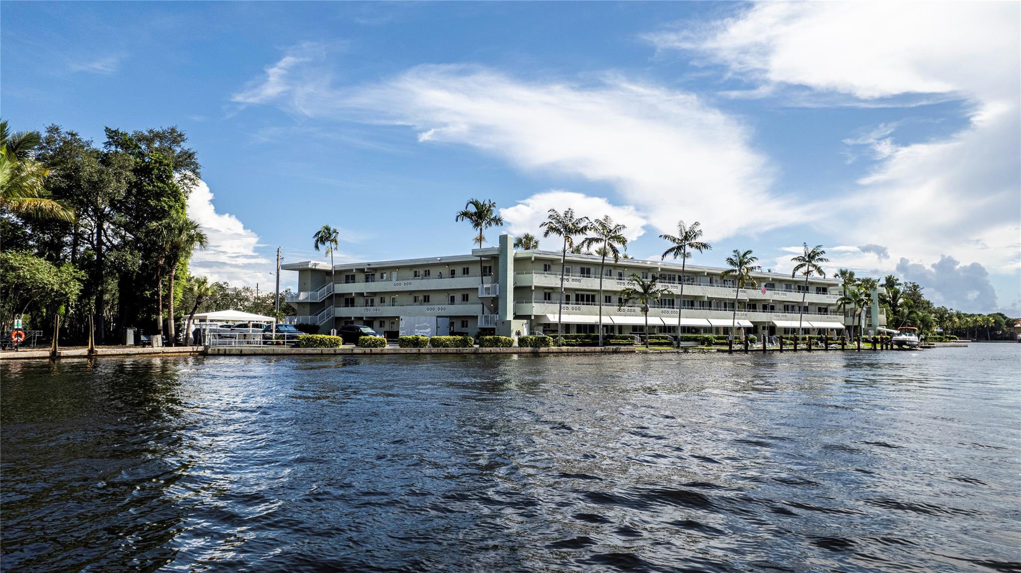 1000 SE 4th St #209 Fort Lauderdale, FL 33301