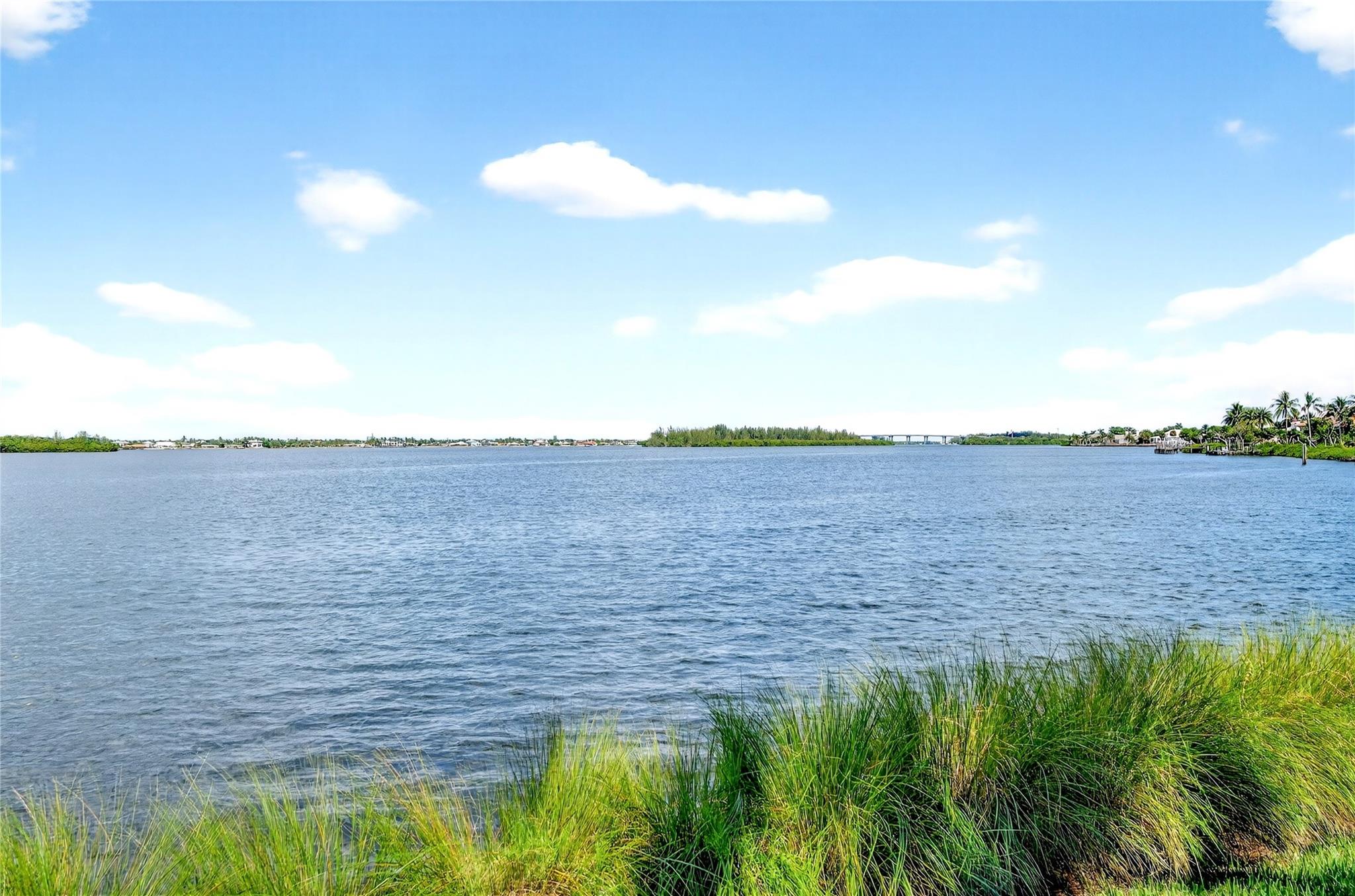 505 Tulip Ln Vero Beach, FL 32963