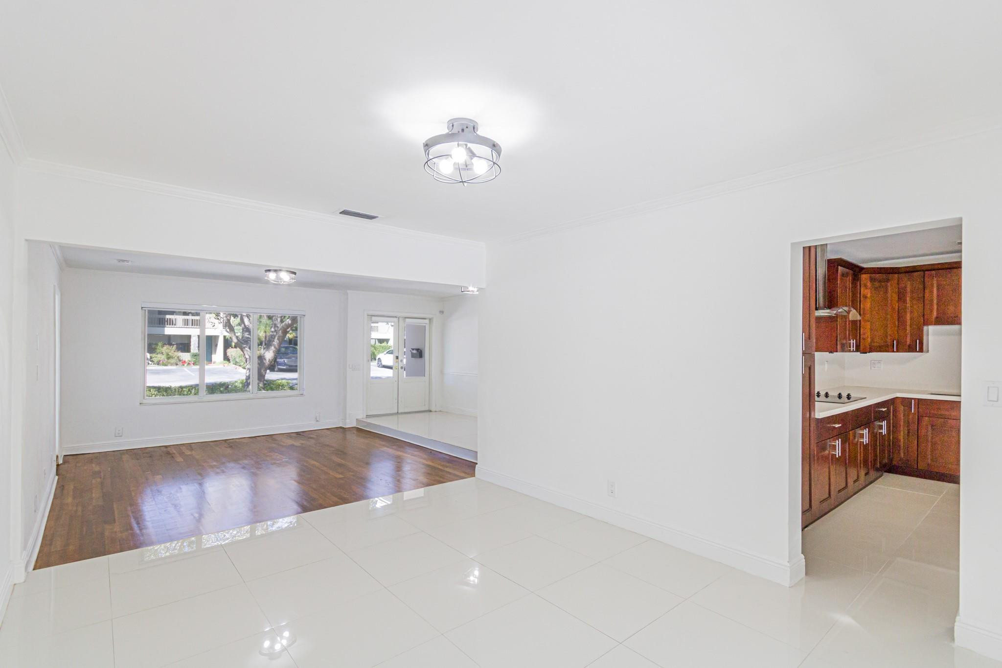 2810 NE 60th Fort Lauderdale, FL 33308