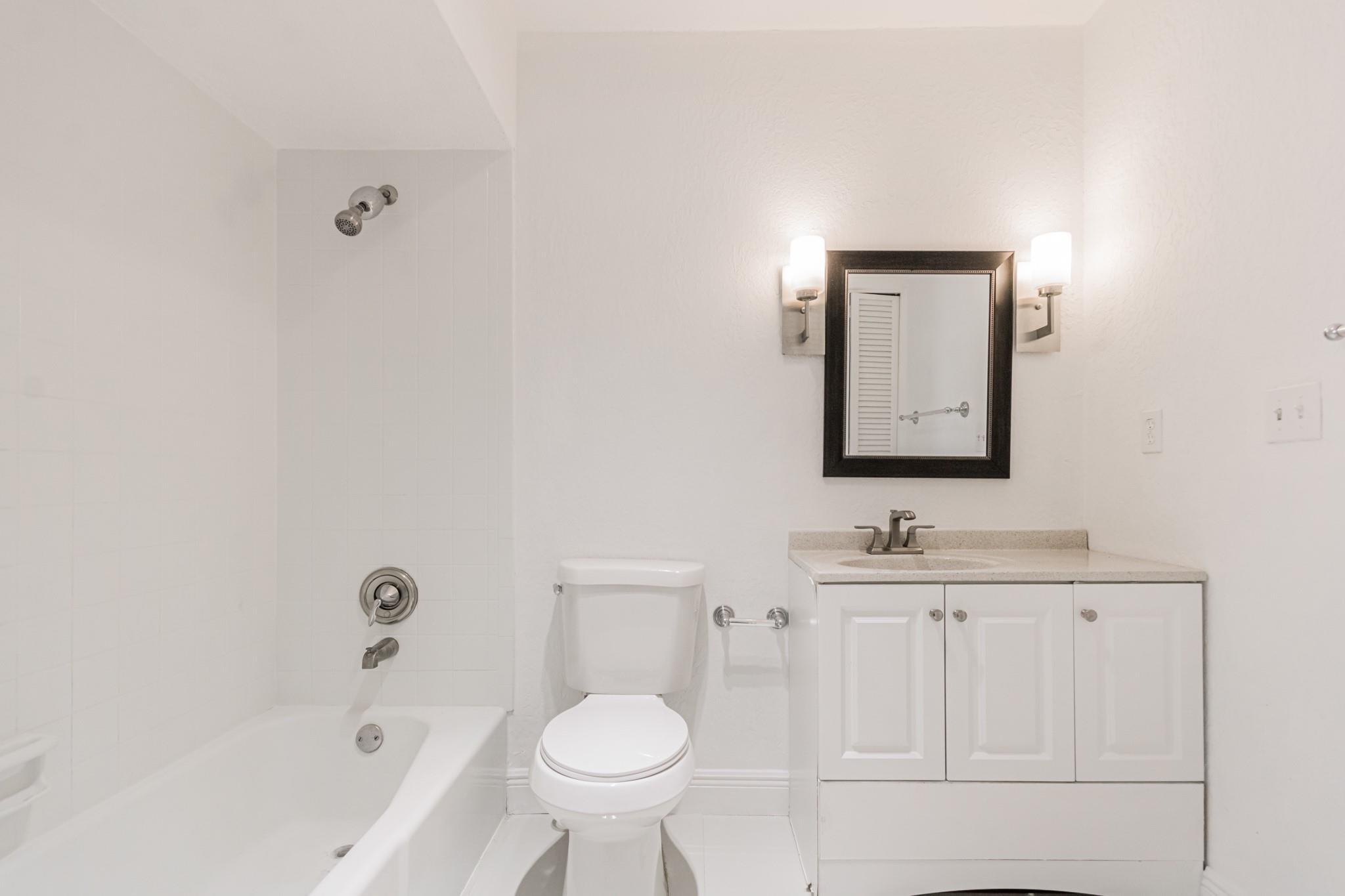 2810 NE 60th Fort Lauderdale, FL 33308