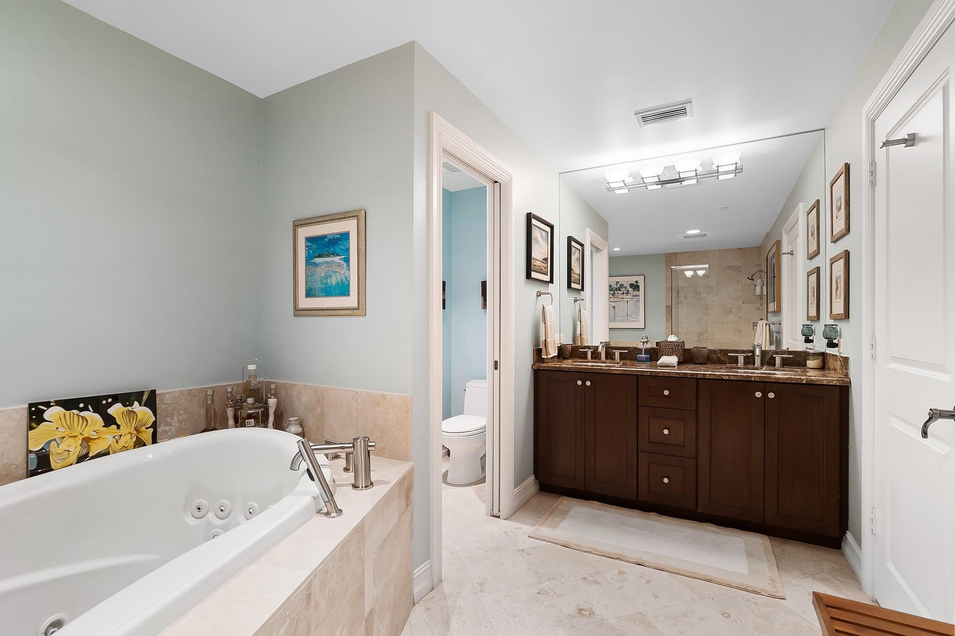 301 Tarpon Dr Fort Lauderdale, FL 33301