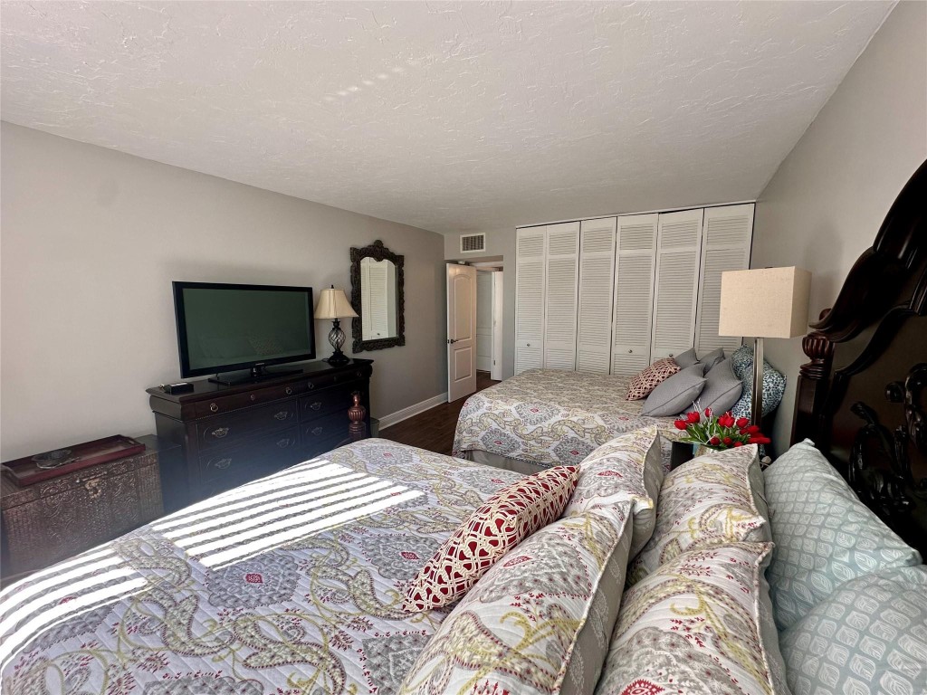 1147 Hillsboro Mile #214 Hillsboro Beach, FL 33062