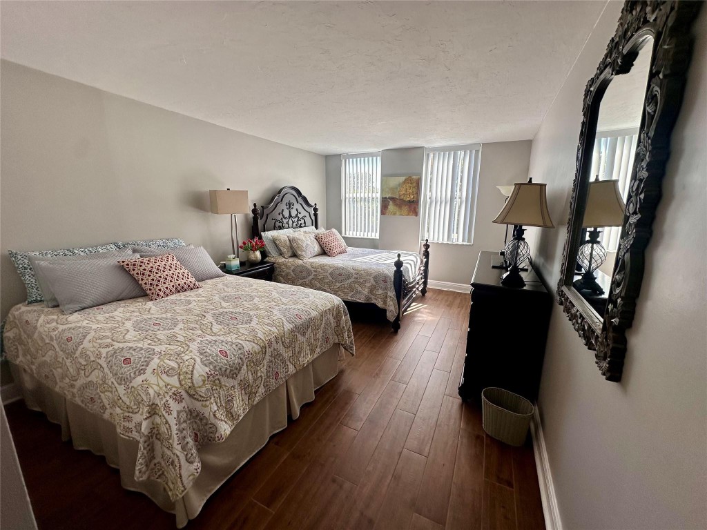 1147 Hillsboro Mile #214 Hillsboro Beach, FL 33062