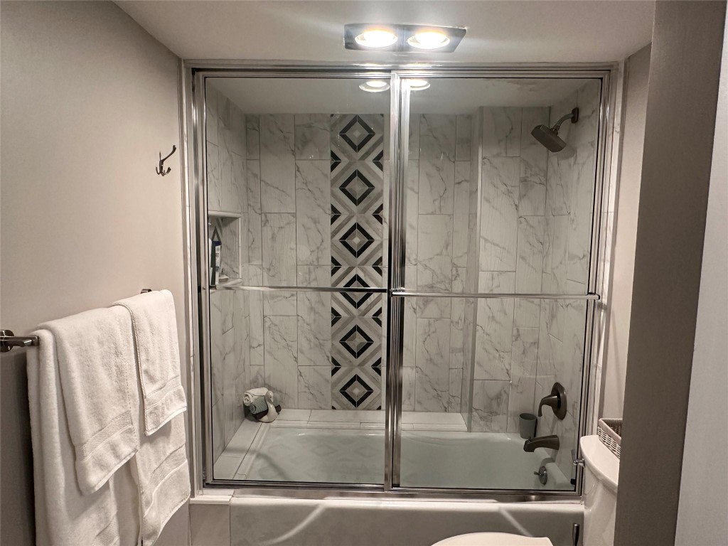 1147 Hillsboro Mile #214 Hillsboro Beach, FL 33062