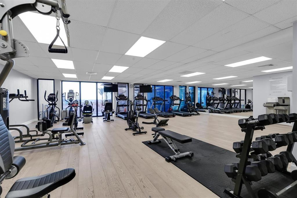 1147 Hillsboro Mile #214 Hillsboro Beach, FL 33062