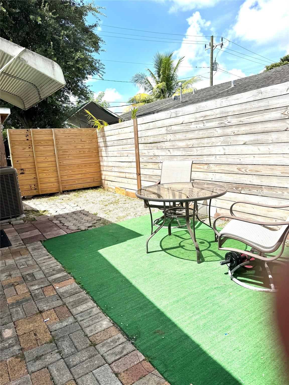 7140 Custer St Hollywood, FL 33024