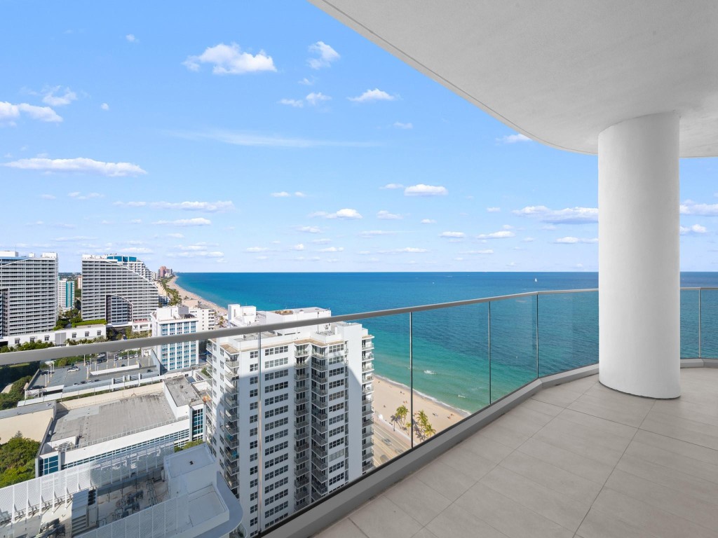 151 N Seabreeze #1904-E Fort Lauderdale, FL 33304