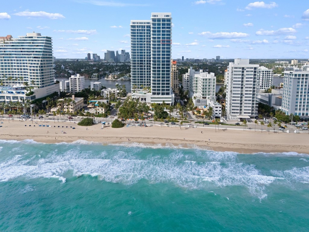 151 N Seabreeze #1904-E Fort Lauderdale, FL 33304