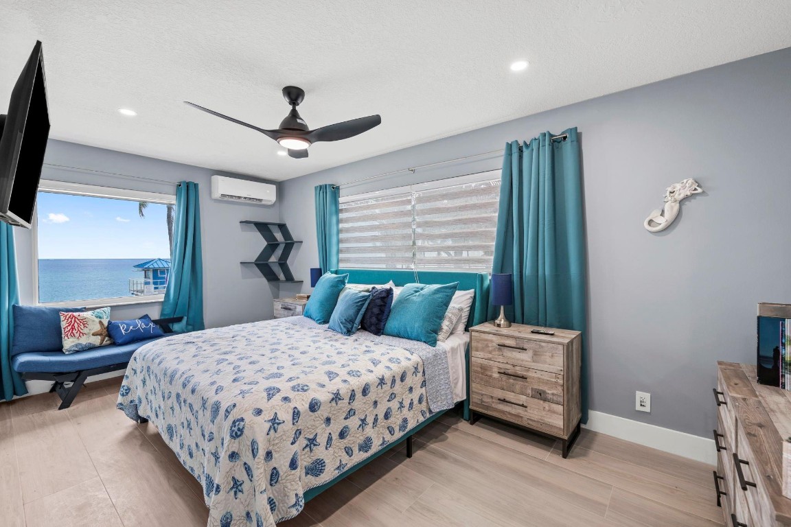 2201 N Surf Hollywood, FL 33019