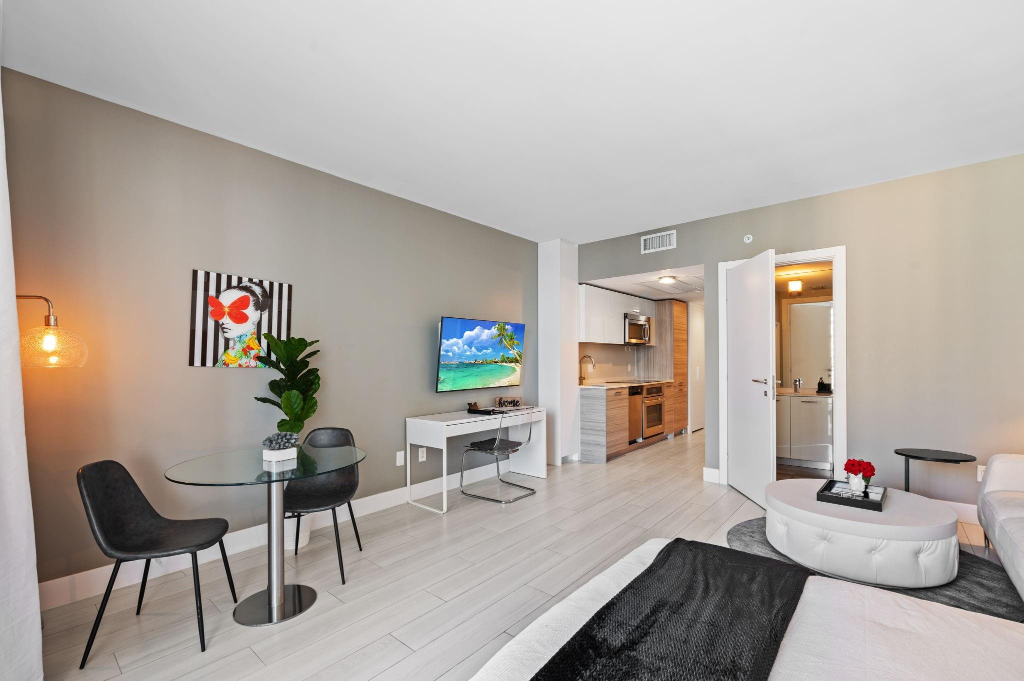 image Brickell House9