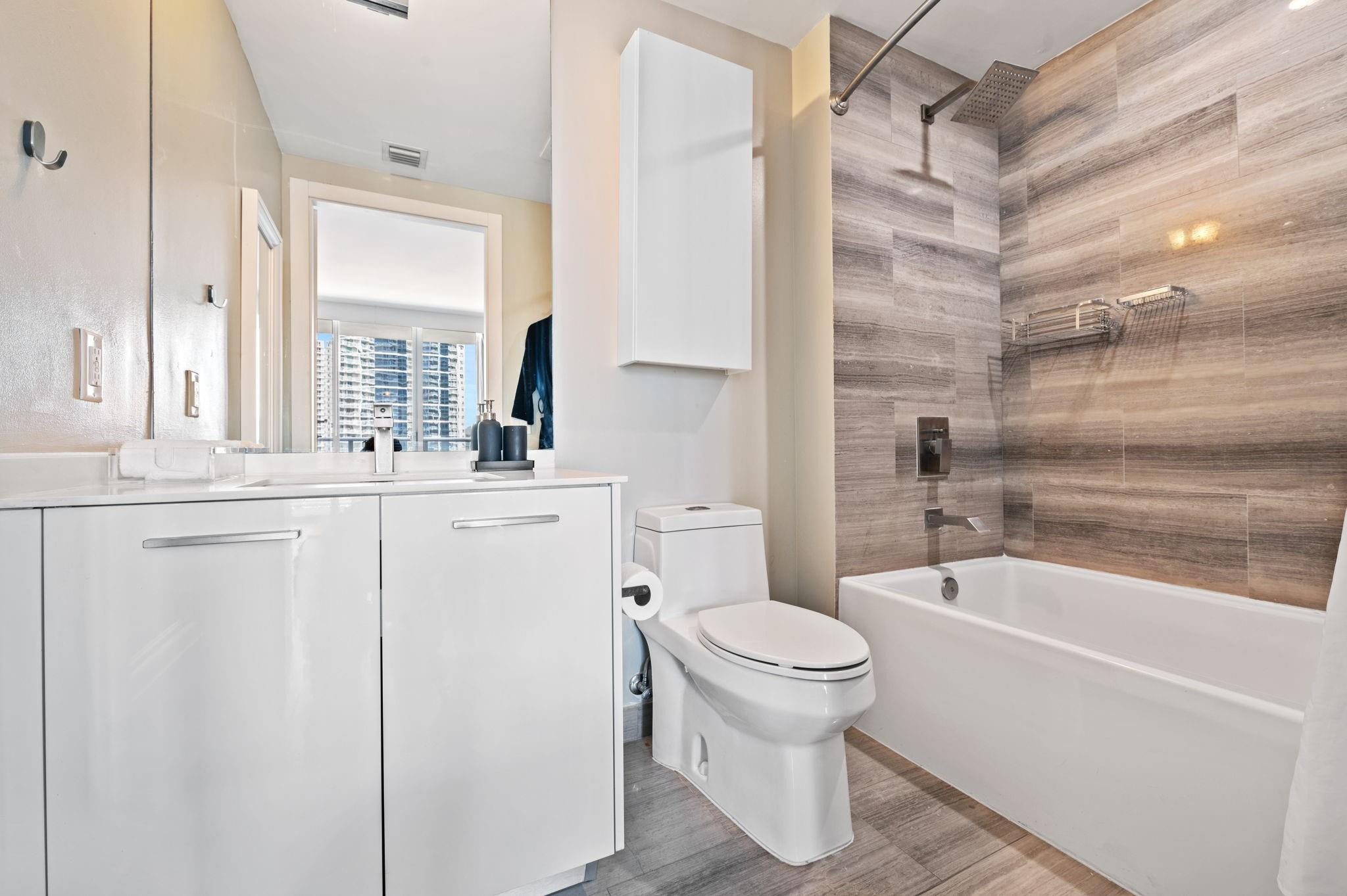 image Brickell House17