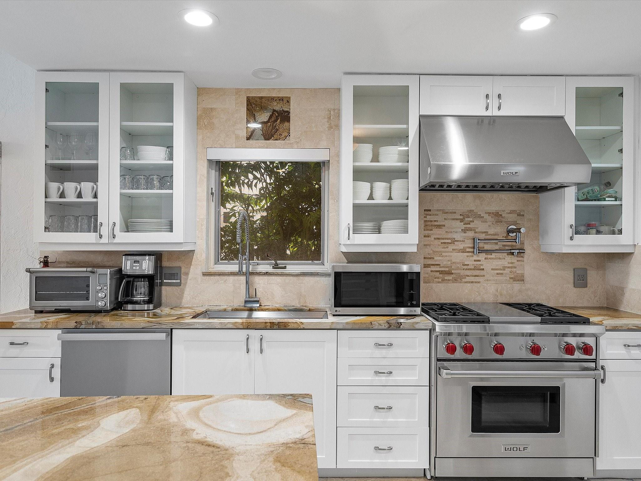 1421 Ponce De Leon Fort Lauderdale, FL 33316