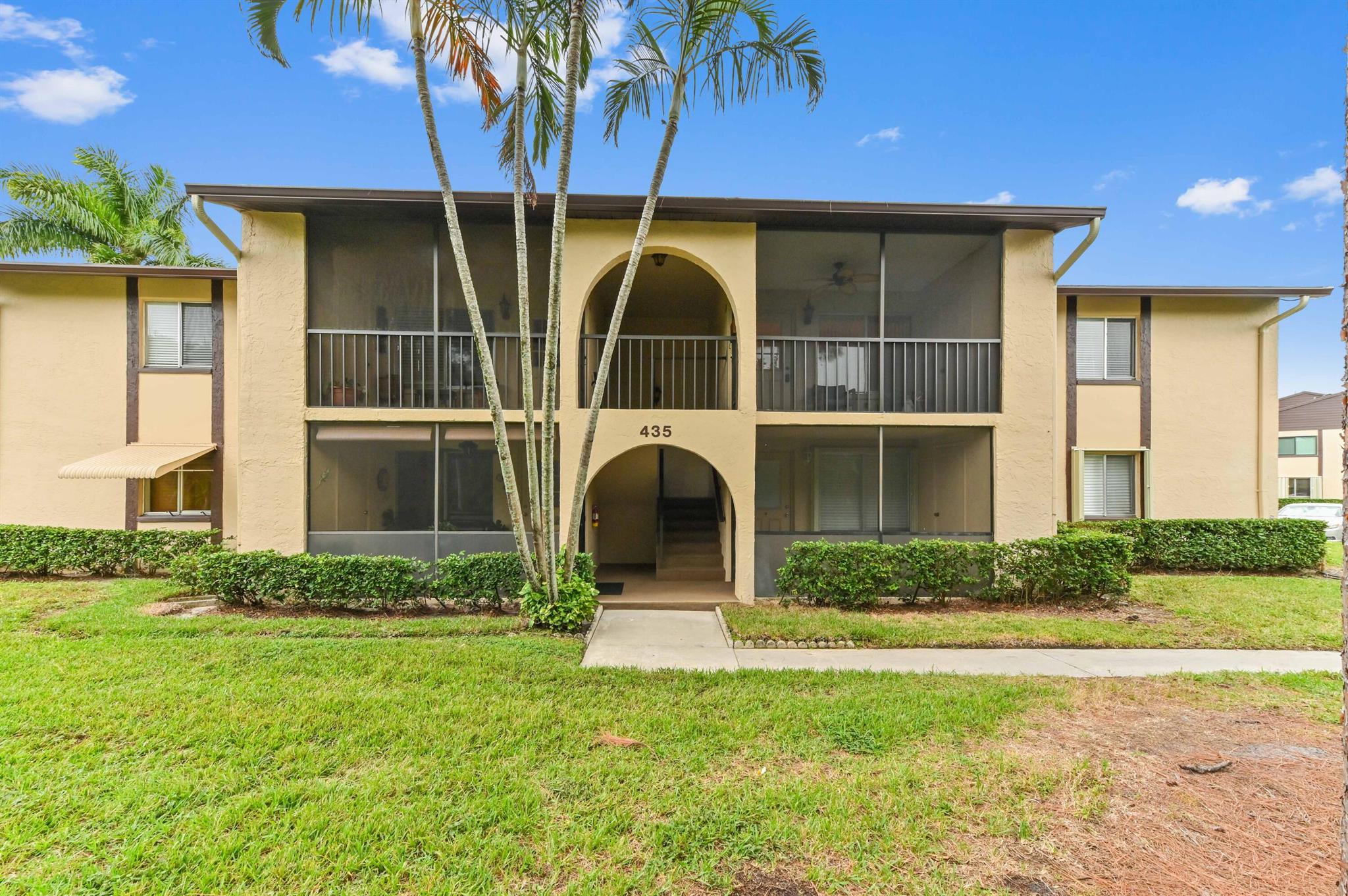 435 Pine Glen Ln #B-2