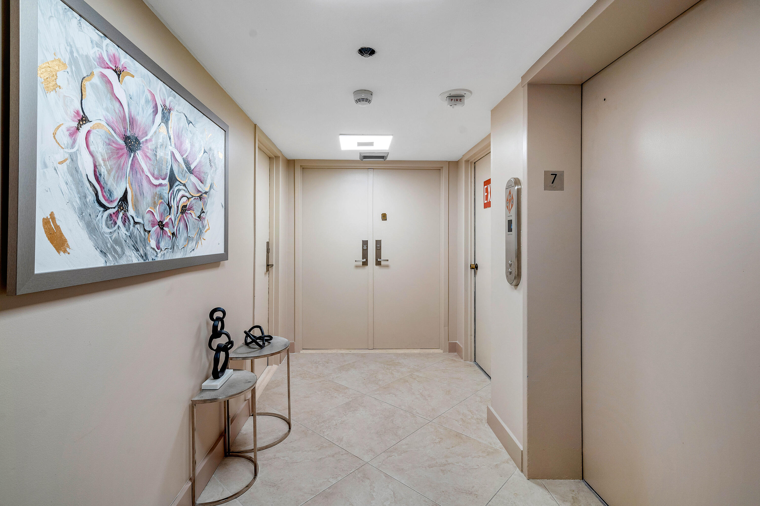 250 S Ocean #7e Boca Raton, FL 33432