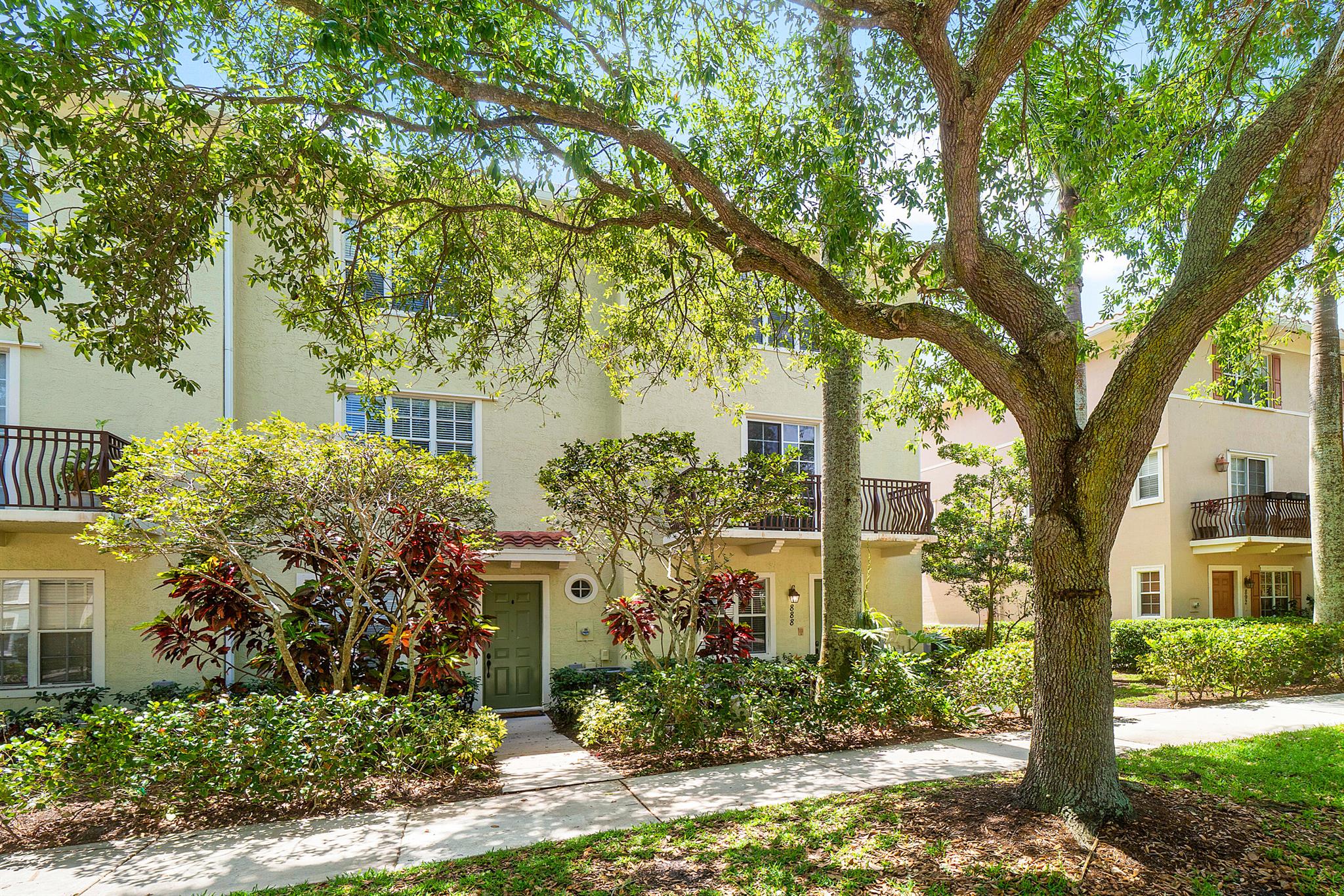 888 University Blvd Jupiter, FL 33458