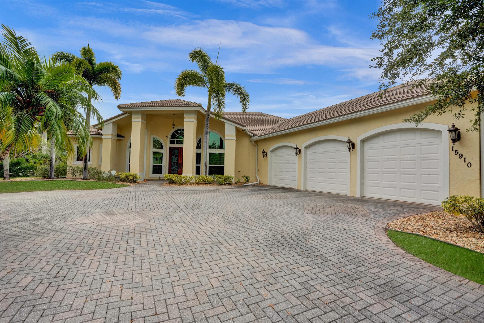 15910 Lindbergh Ln,Wellington, FL 33414