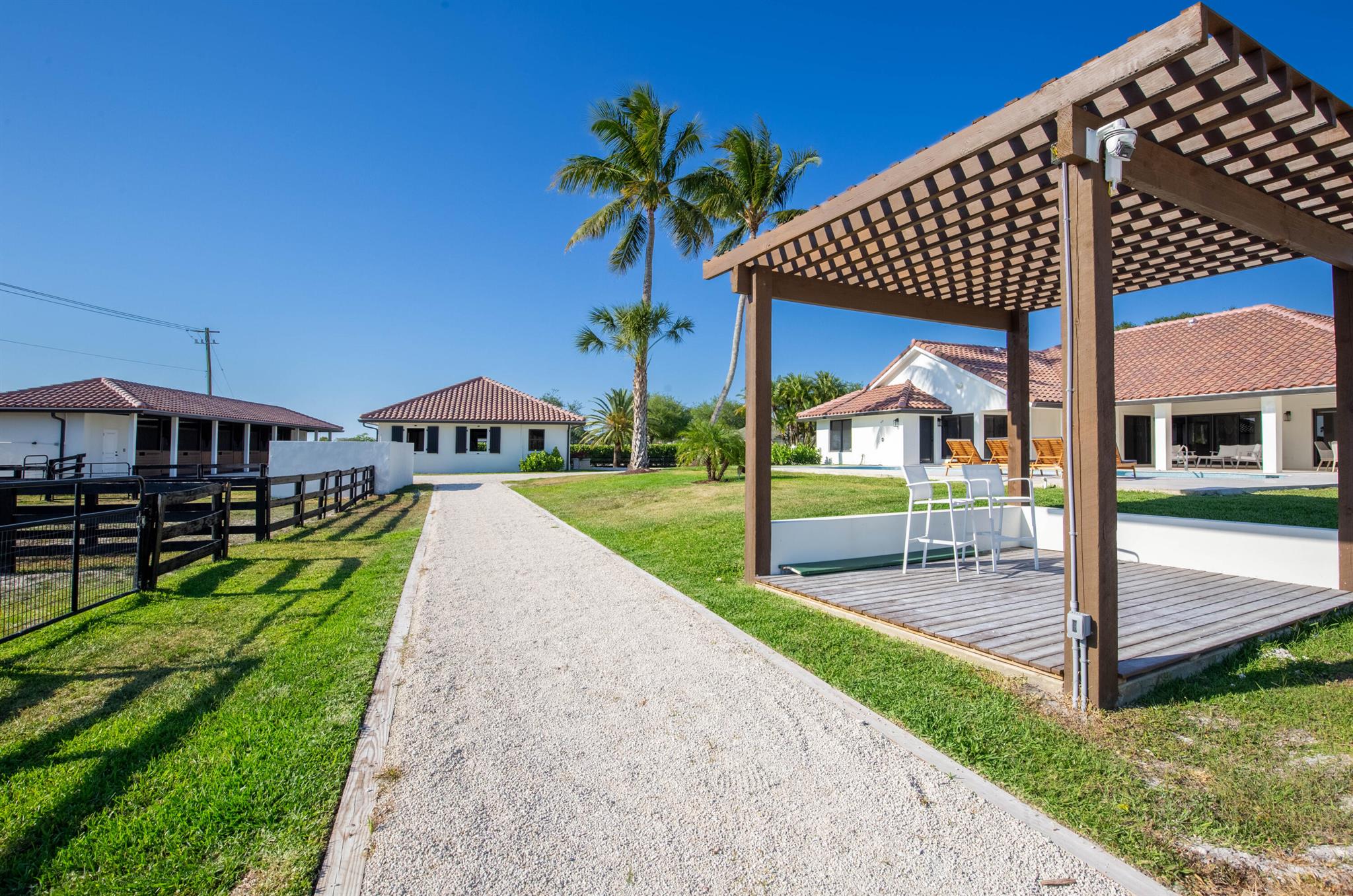 2184 Appaloosa Trl Wellington, FL 33414