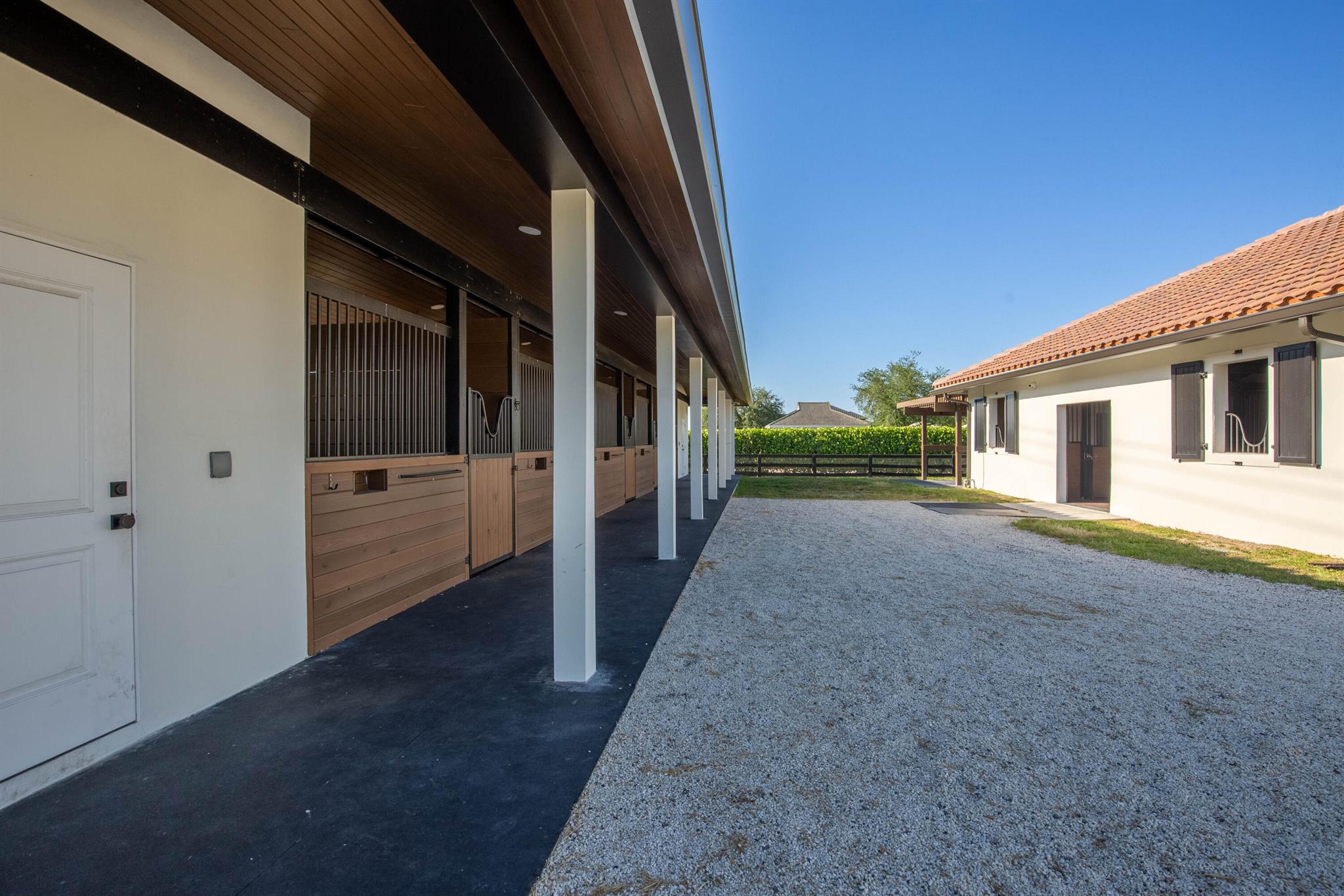 2184 Appaloosa Trl Wellington, FL 33414