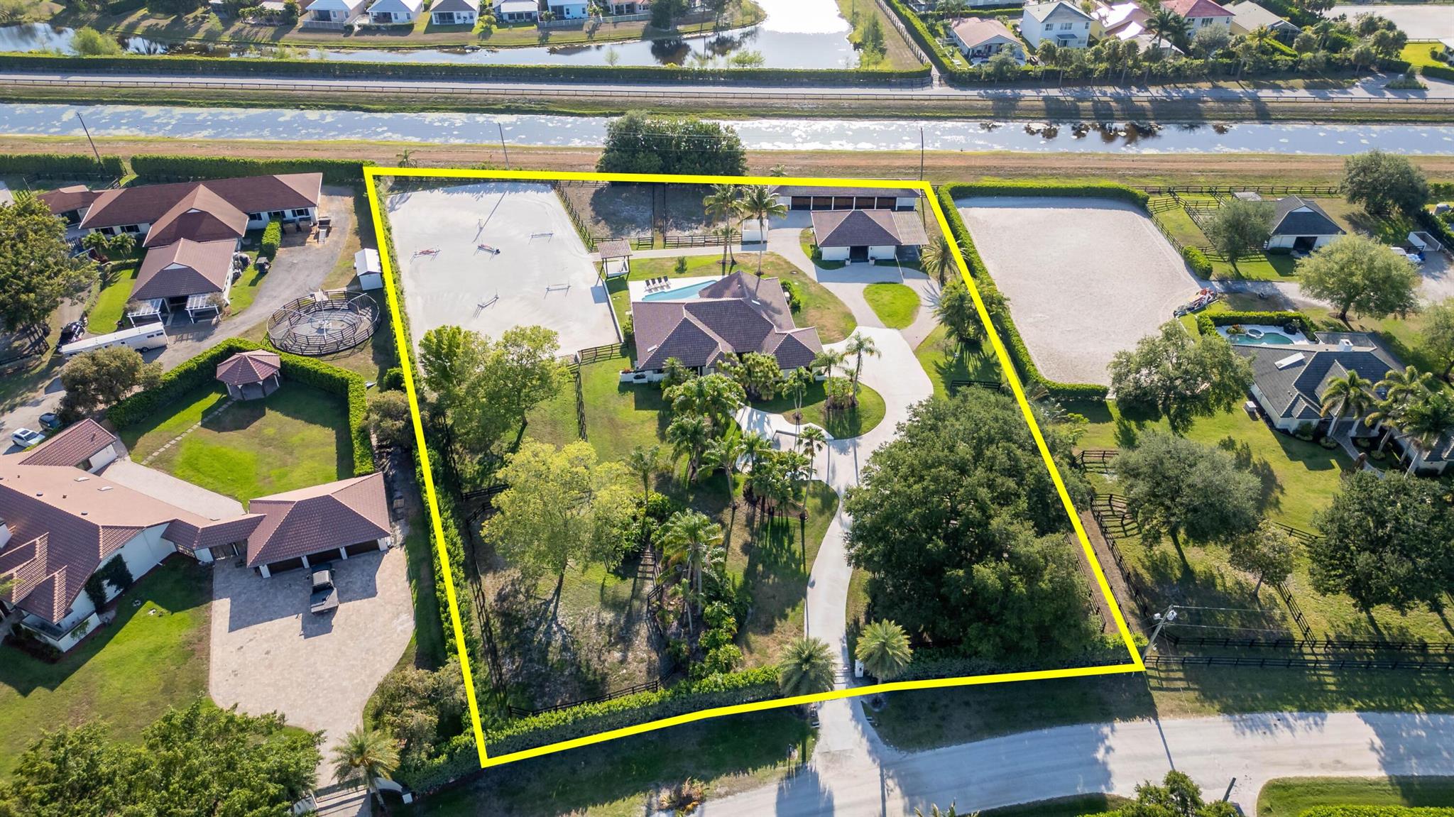 2184 Appaloosa Trl Wellington, FL 33414