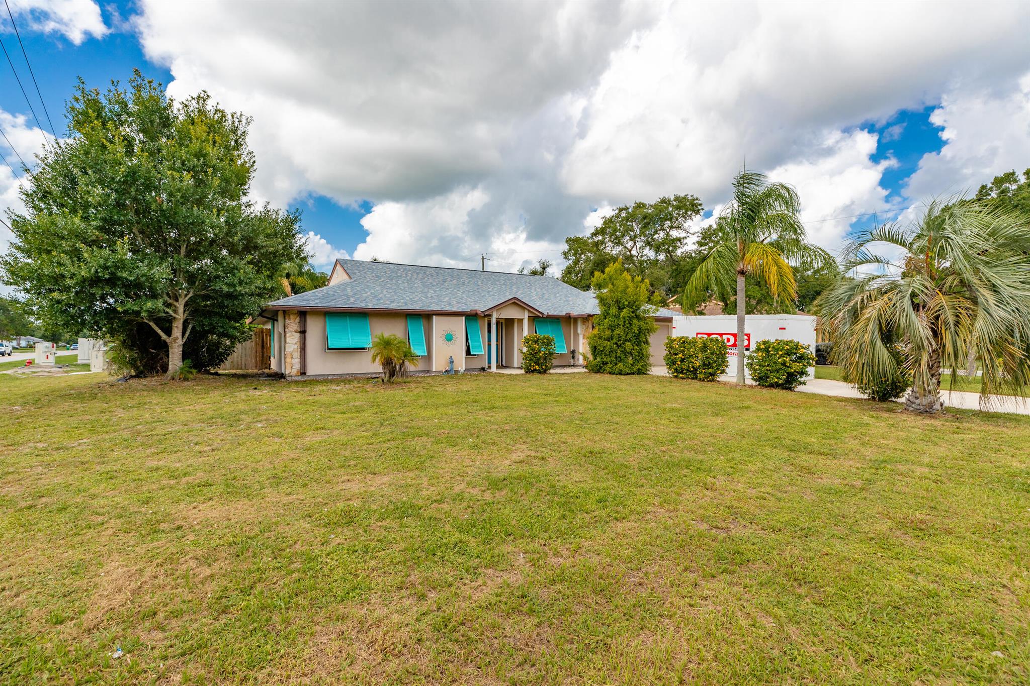 125 Capri Ave