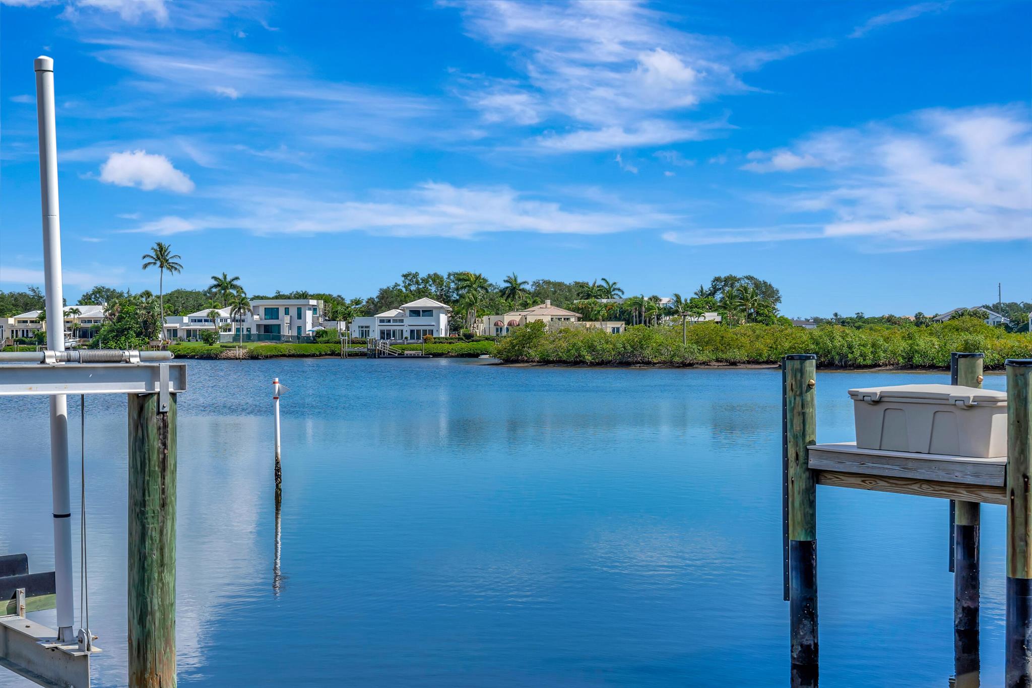 102 Victory Dr Jupiter, FL 33477