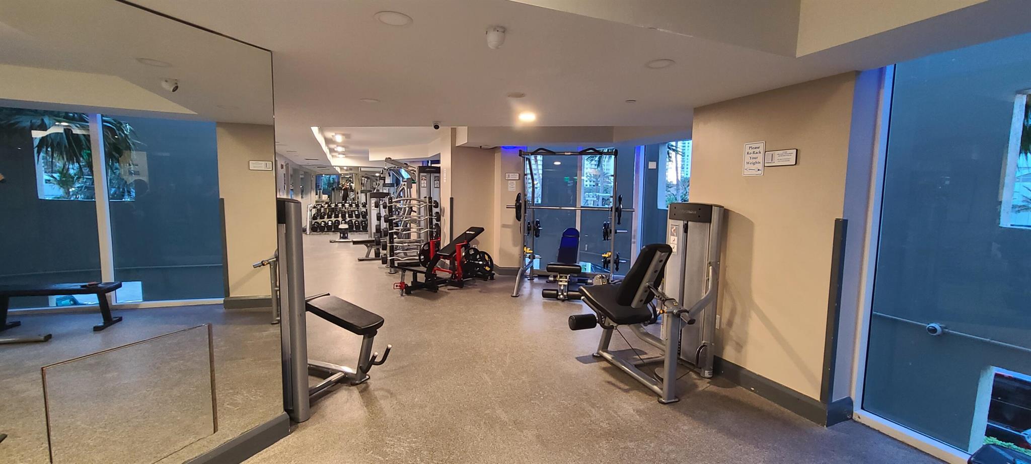 image THE PINNACLE CONDO30