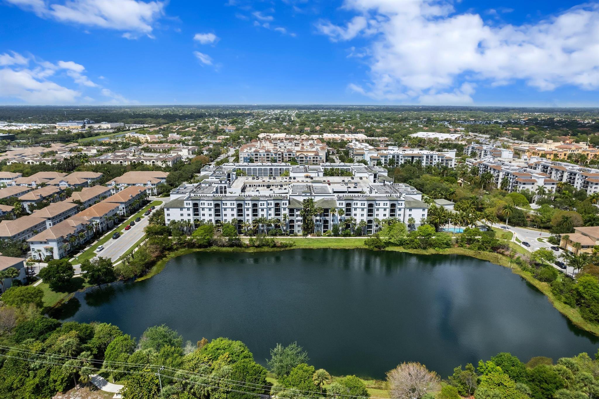 1660 Renaissance Cmns Blvd #2629