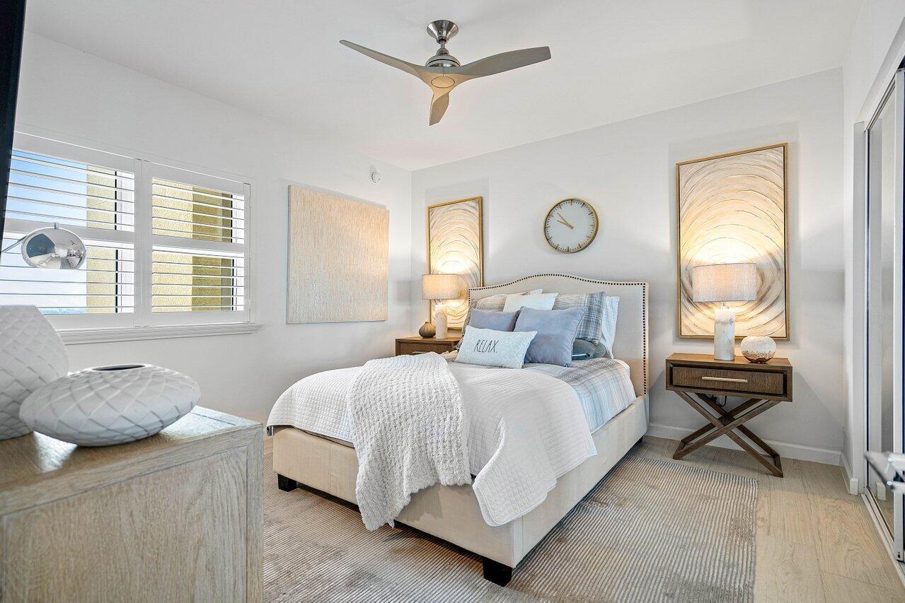 2650 Lake Shr Dr #2103 Riviera Beach, FL 33404