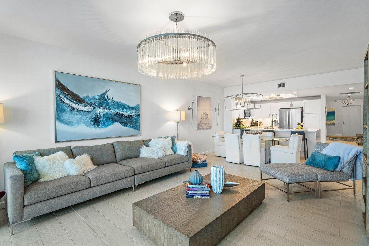 2650 Lake Shr Dr #2103 Riviera Beach, FL 33404