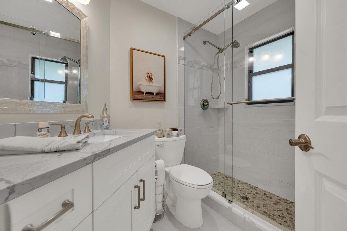 1127 E Seminole Ave #15c Jupiter, FL 33477