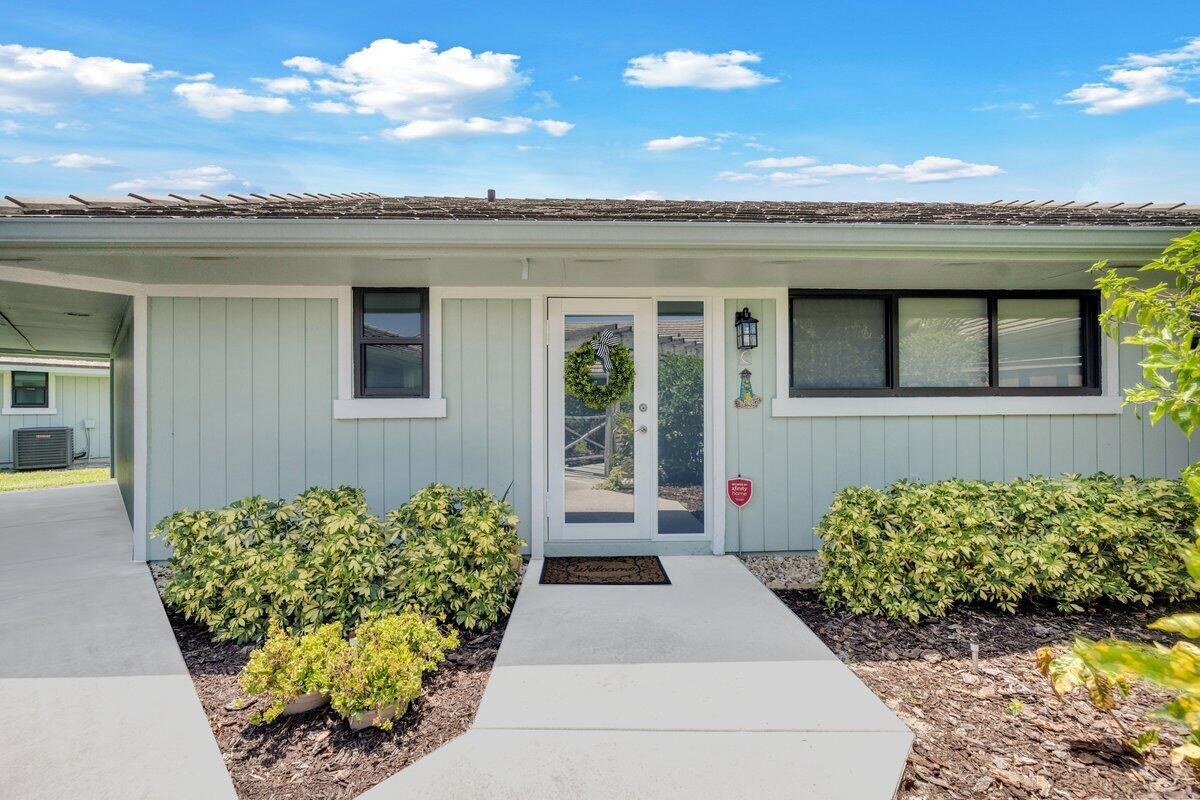 1127 E Seminole Ave #15c Jupiter, FL 33477