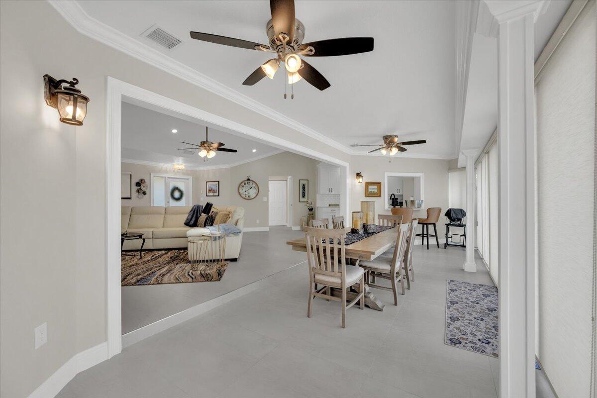 1127 E Seminole Ave #15c Jupiter, FL 33477