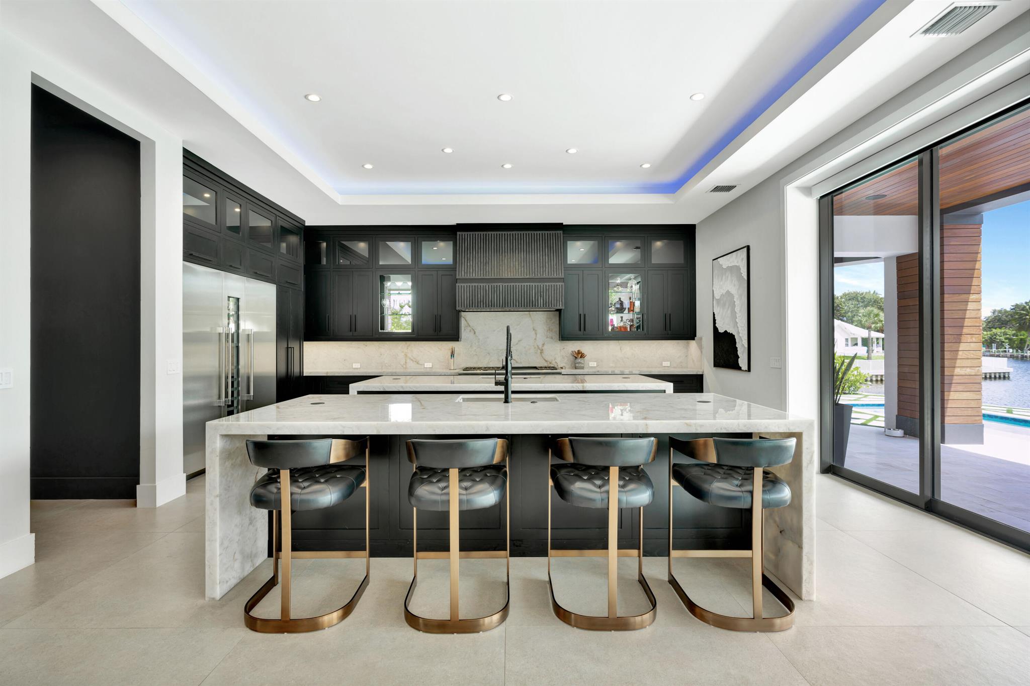 2143 Carib Cir Palm Beach Gardens, FL 33410 2143 Carib Cir Palm Beach Gardens, FL 33410