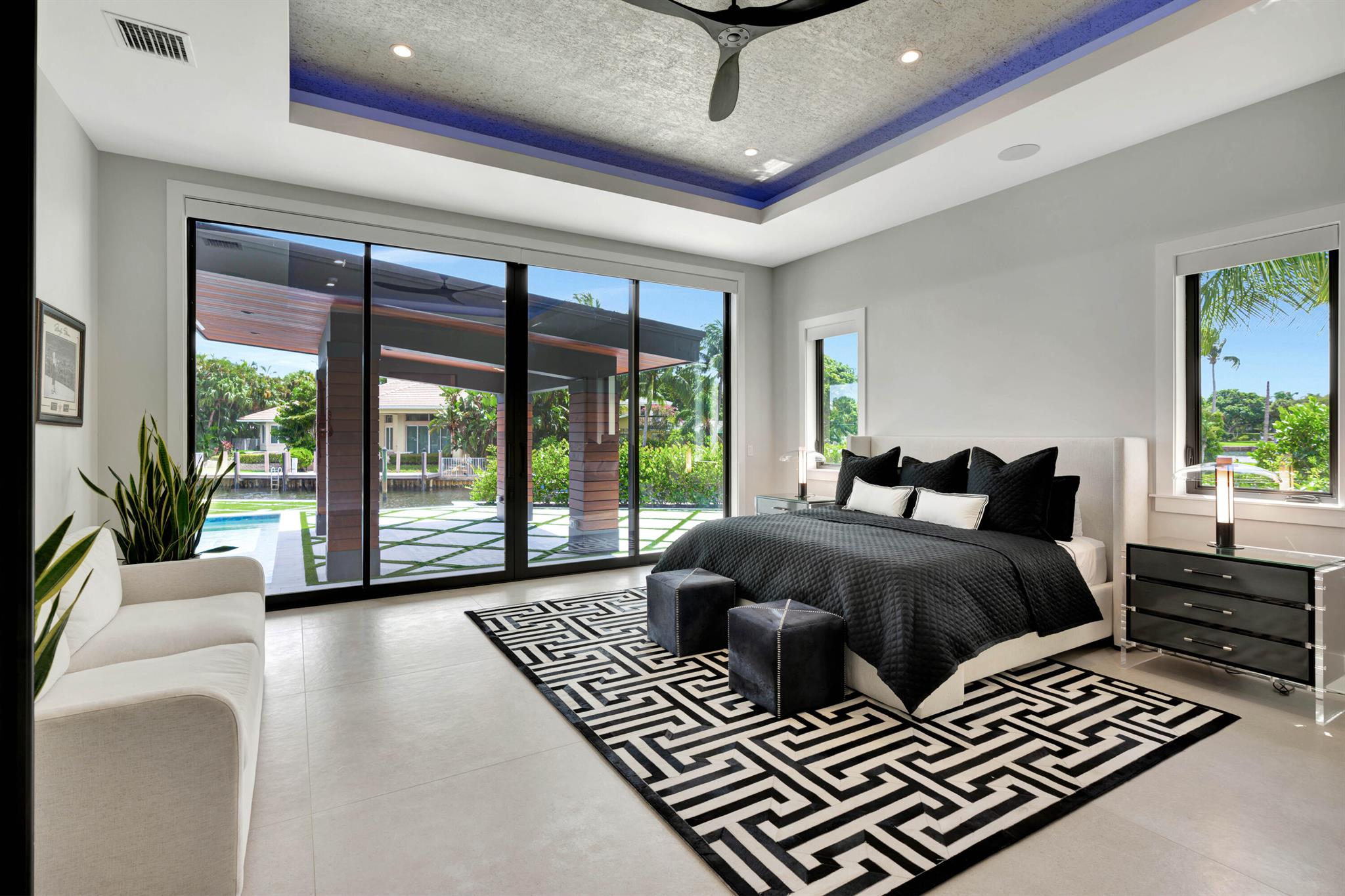 2143 Carib Cir Palm Beach Gardens, FL 33410 2143 Carib Cir Palm Beach Gardens, FL 33410