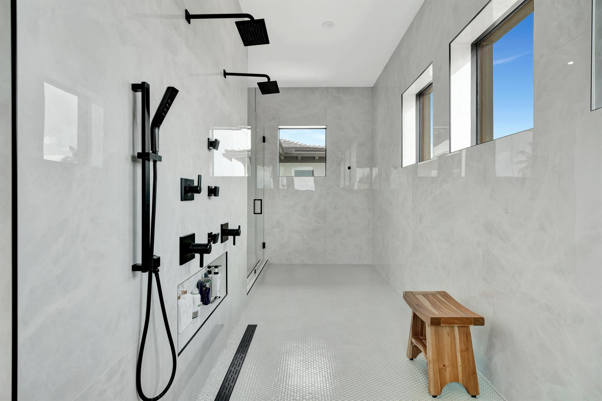 2143 Carib Cir Palm Beach Gardens, FL 33410 2143 Carib Cir Palm Beach Gardens, FL 33410