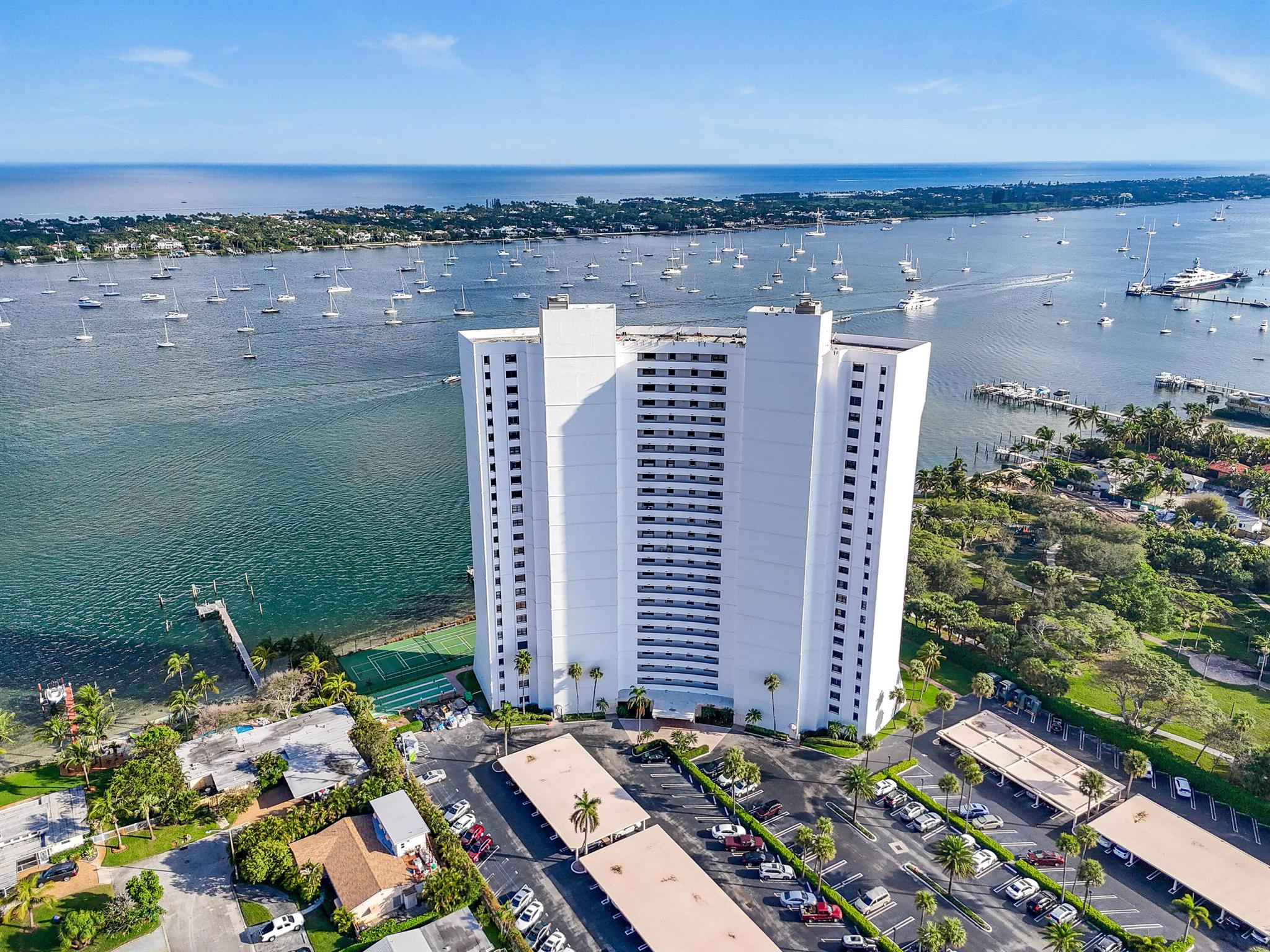 5200 N Flagler Dr #1404