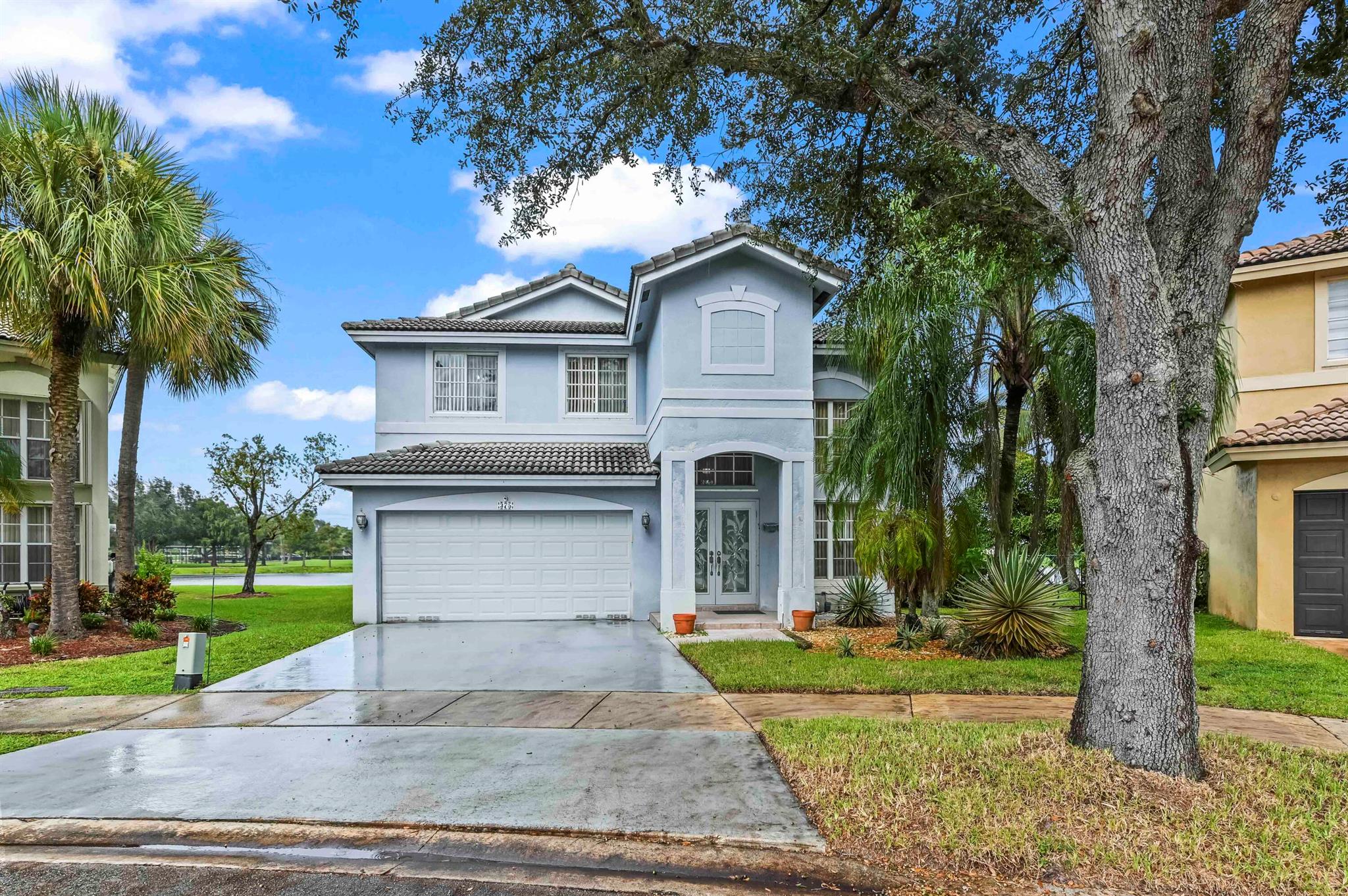 375 SW 205th Ave