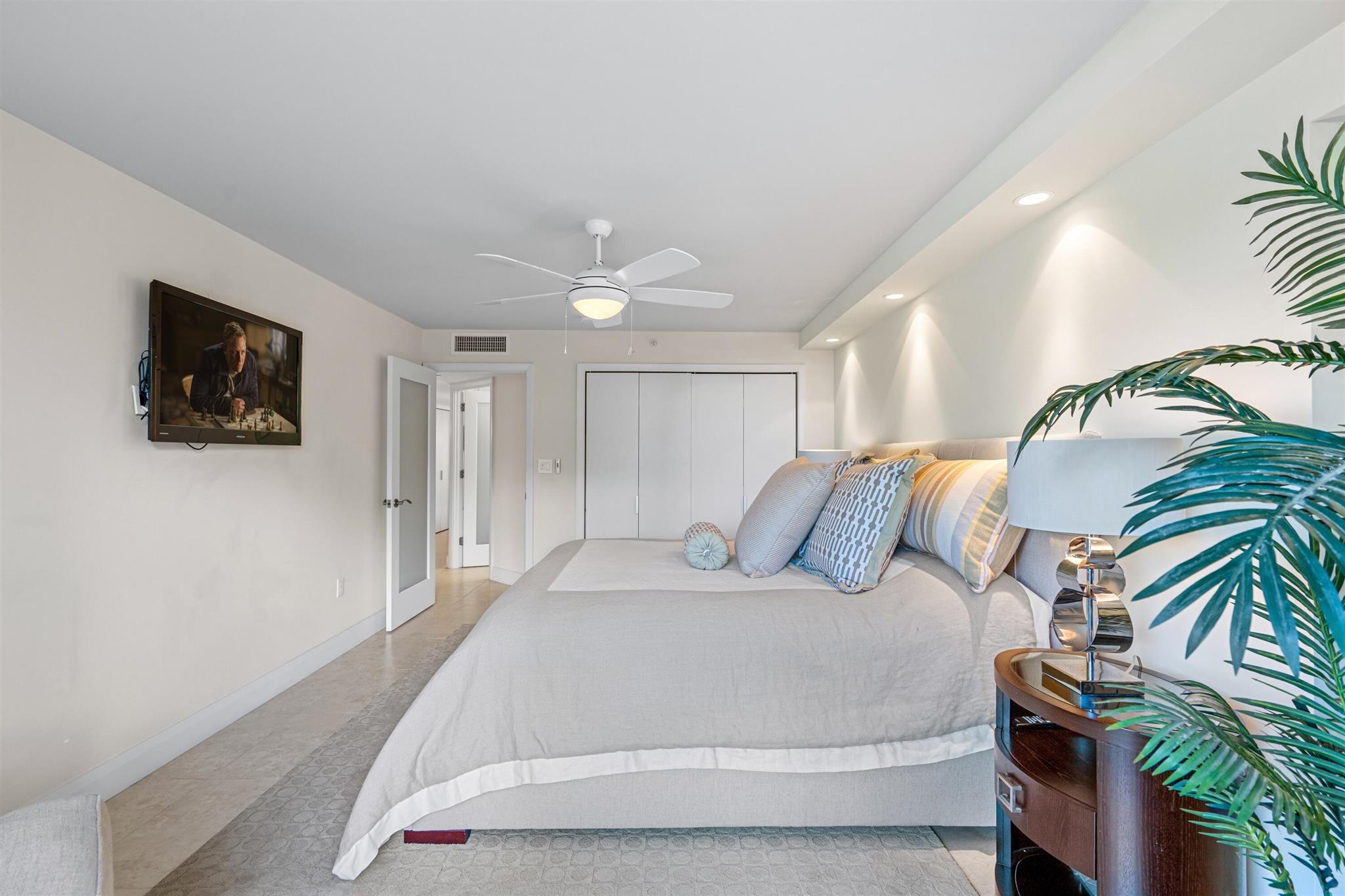 1800 S Ocean Blvd #2-A Boca Raton, FL 33432