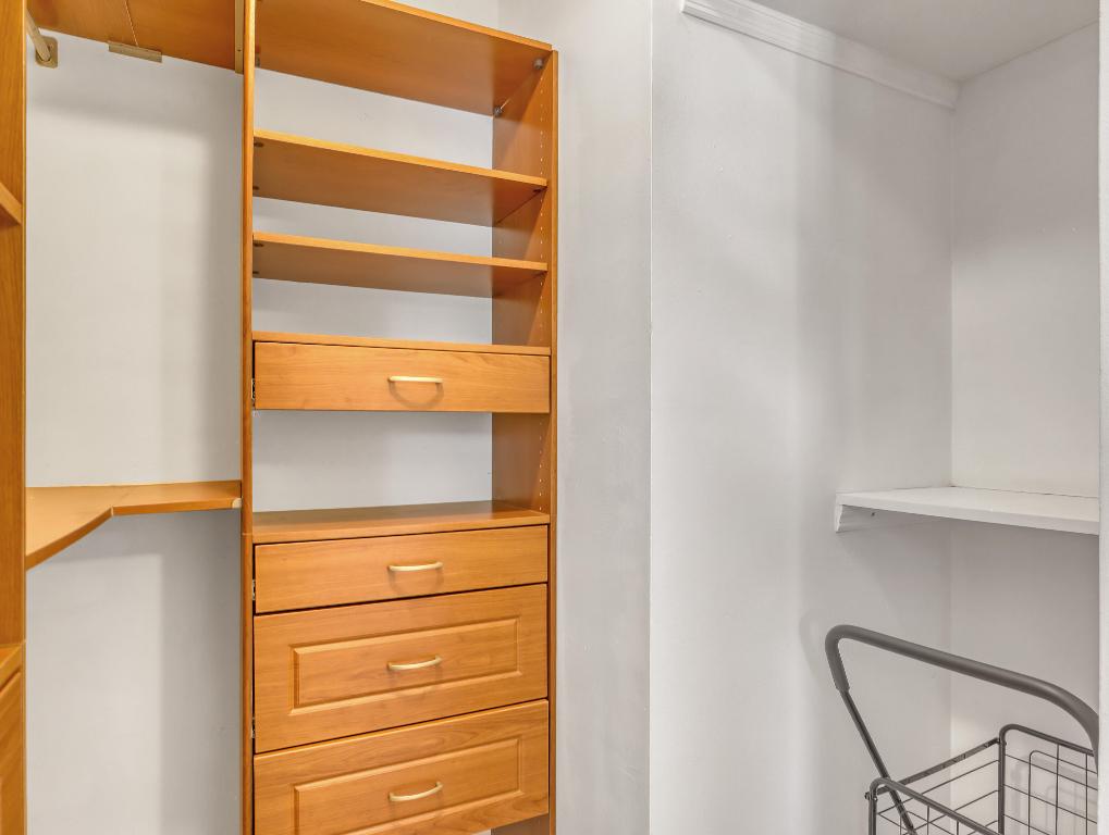 18081 SE Country Clb Dr #10-91 Tequesta, FL 33469